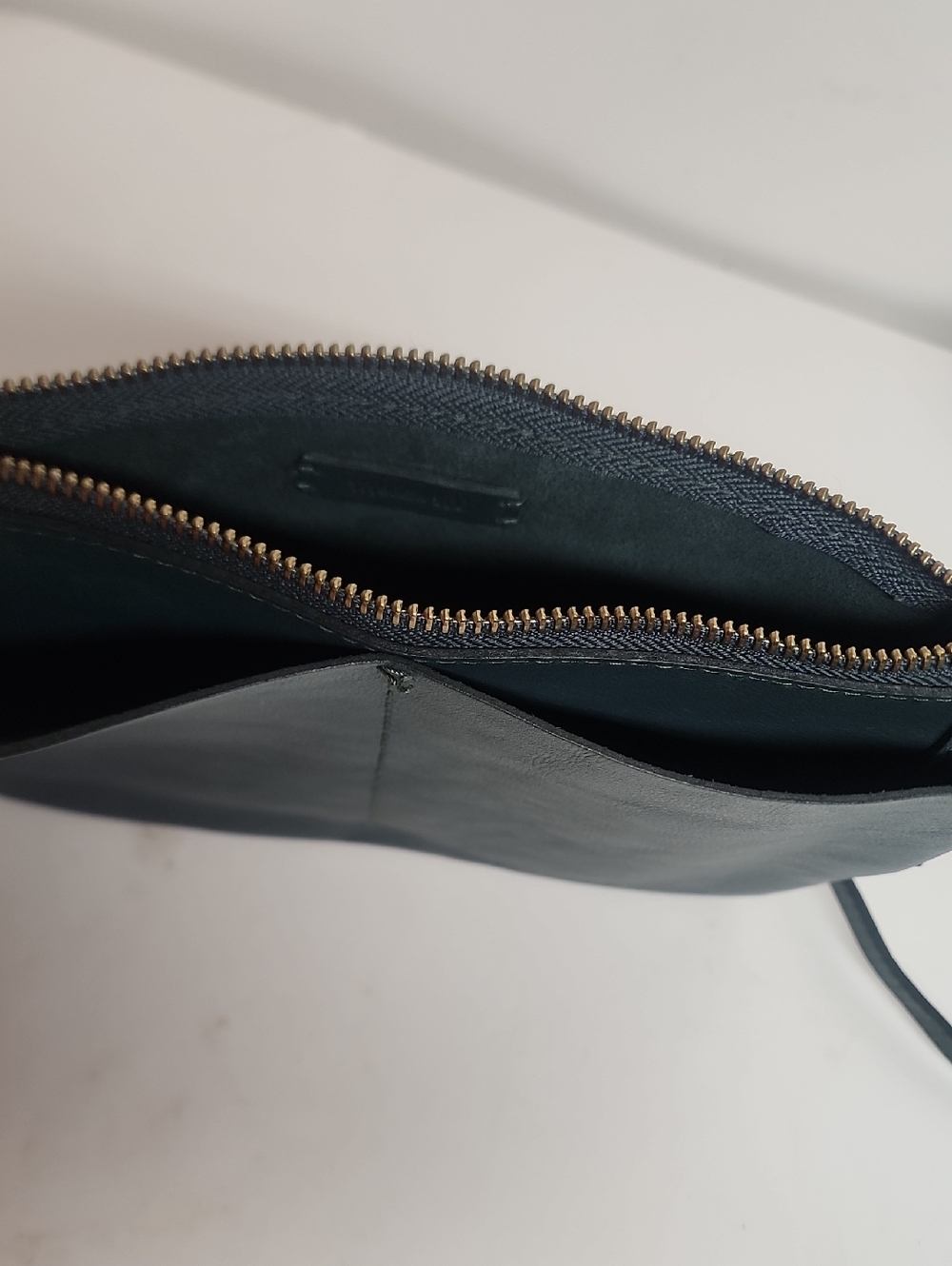 Madewell Green Quality Leather Crossbody Bag Sleek Everyday Style Minimalist - Picture 3 of 9